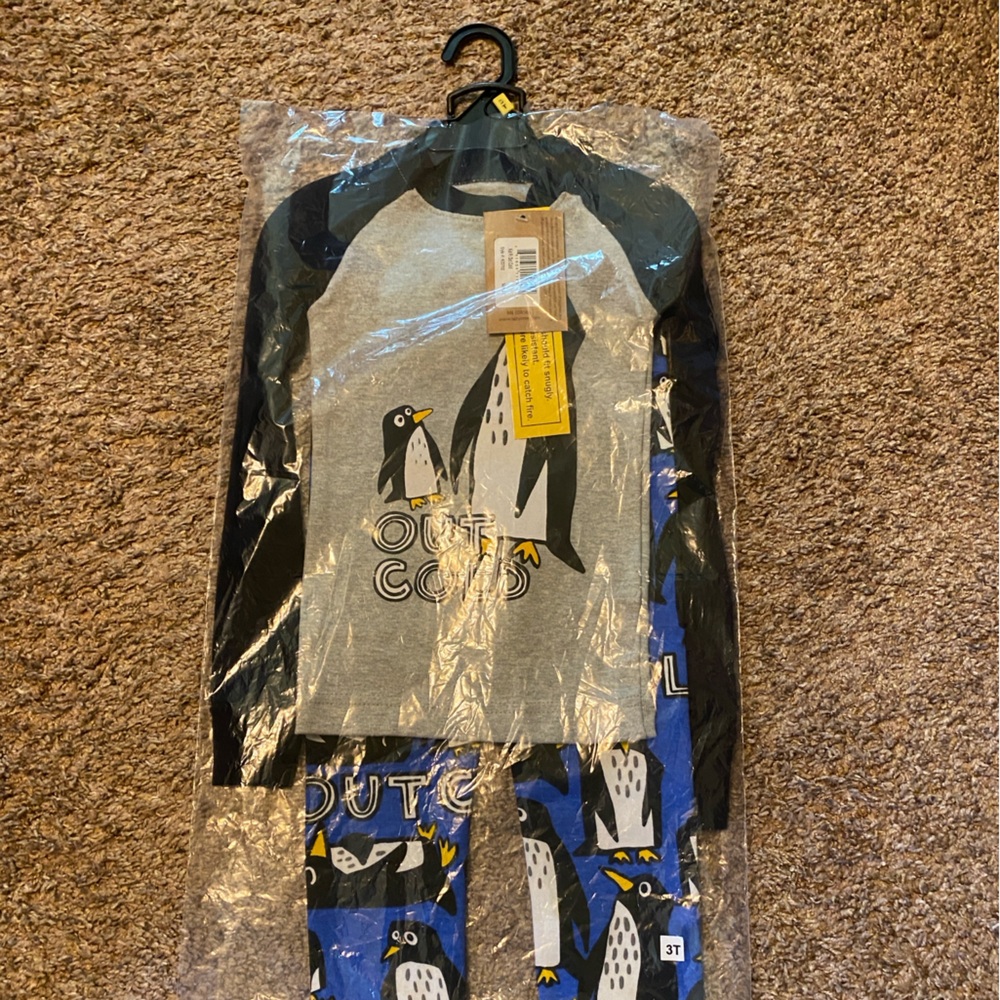 Boys 3T long sleeve pajamas.
